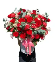 Giỏ Hoa Chúc Mừng Tone Đỏ Rực Rỡ - Mã: I-150 - Giá: 650.000đ