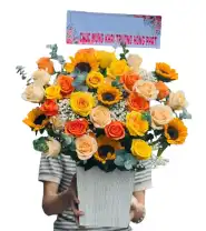 Giỏ Hoa Chúc Mừng Mix Vàng Hướng Dương